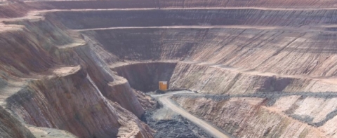 RED OCTOBER VENTILATION SHAFT