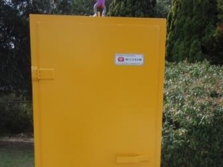 VENTILATION DOORS